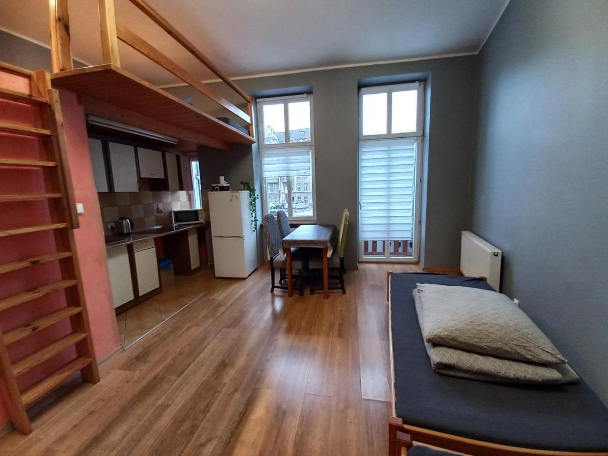 Pokoj Z Aneksem Gdansk Srodmiescie Rooms To Let Exterior foto